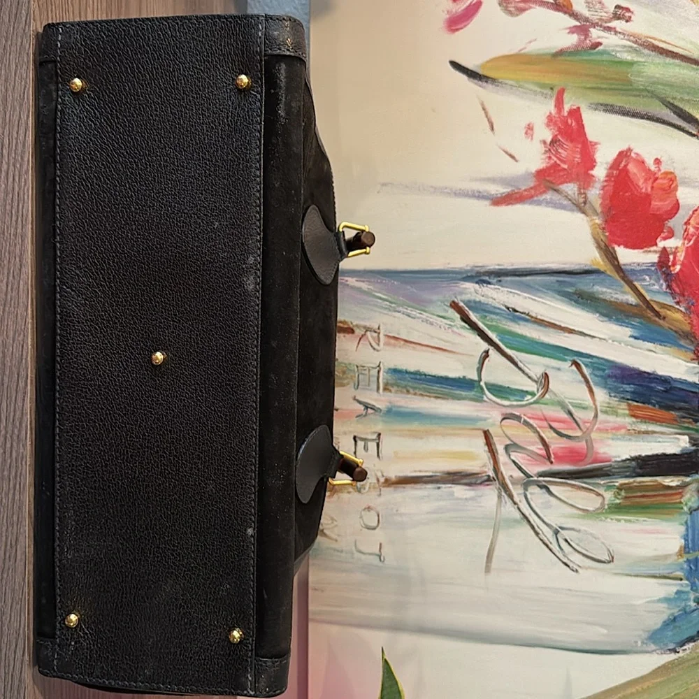 Gucci Diana Black Tote - Picture 6 of 10